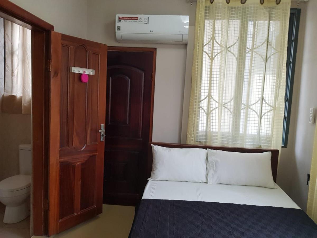 Queen'S Hill Lodge Gbawe Buitenkant foto